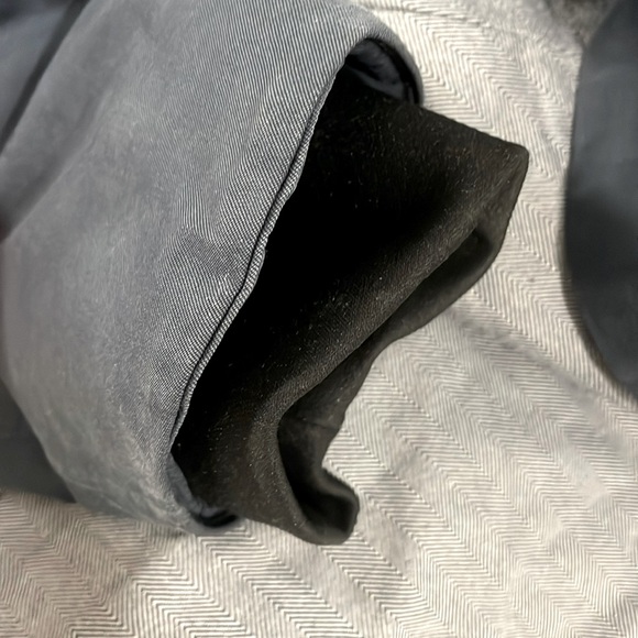 Love this jacket, it’s really warm but it doesn’t fit me anymore - Picture 1 of 5